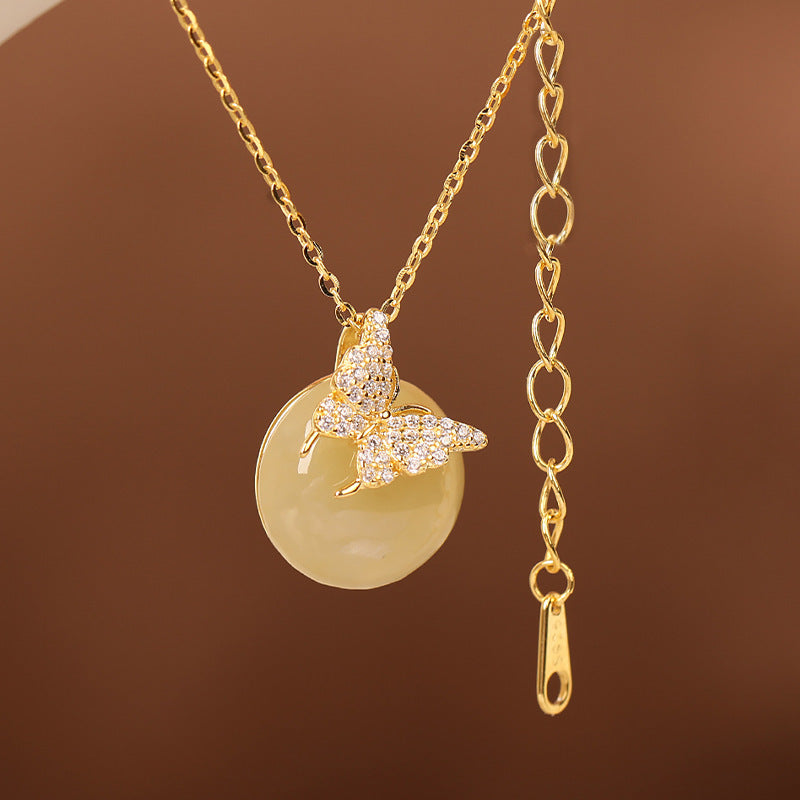 Collier Papillon De Jade -Renaissance& Douceur